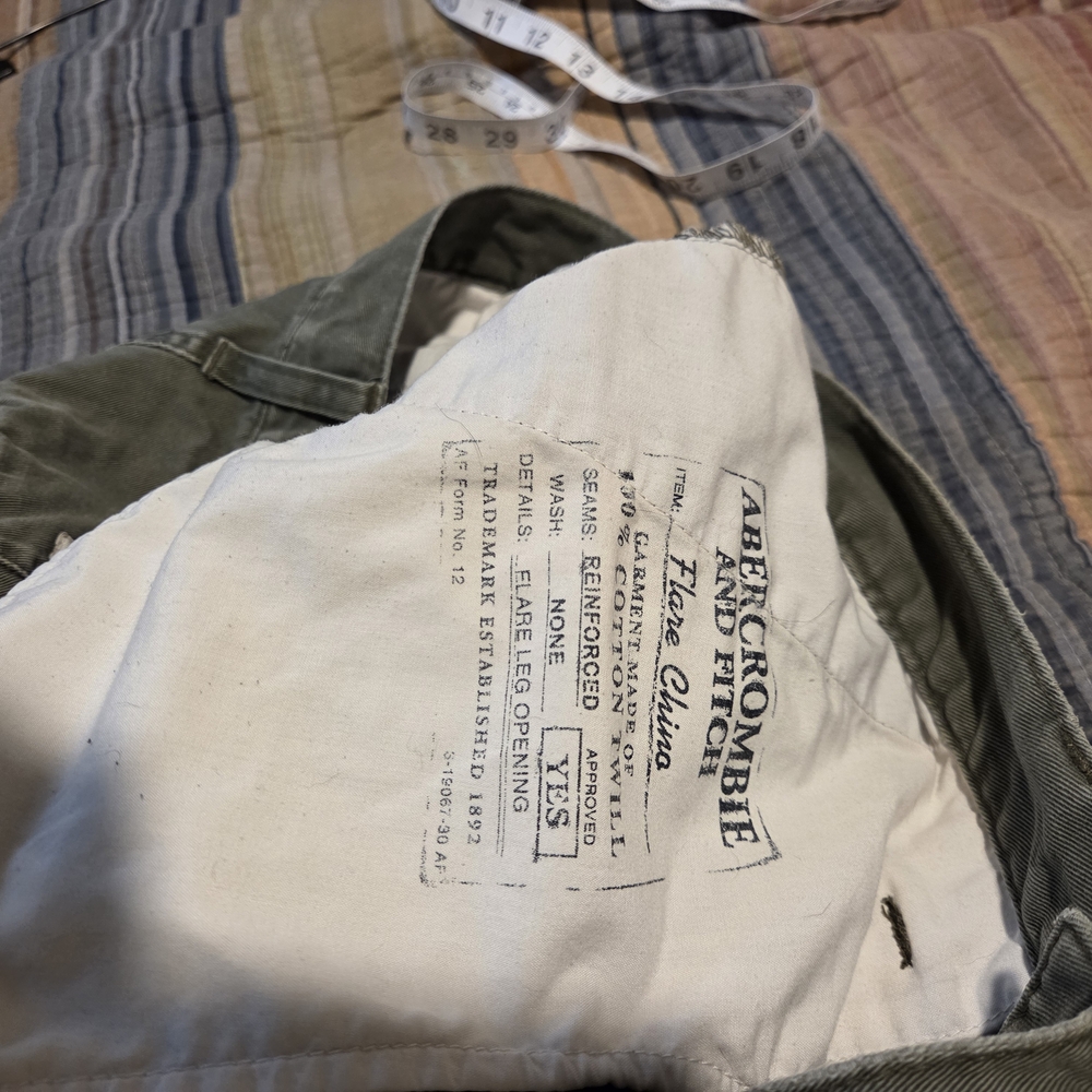Abercrombie & Fitch Vintage 90s Flare Chino Olive Women's Size 14 - Picture 4 of 7